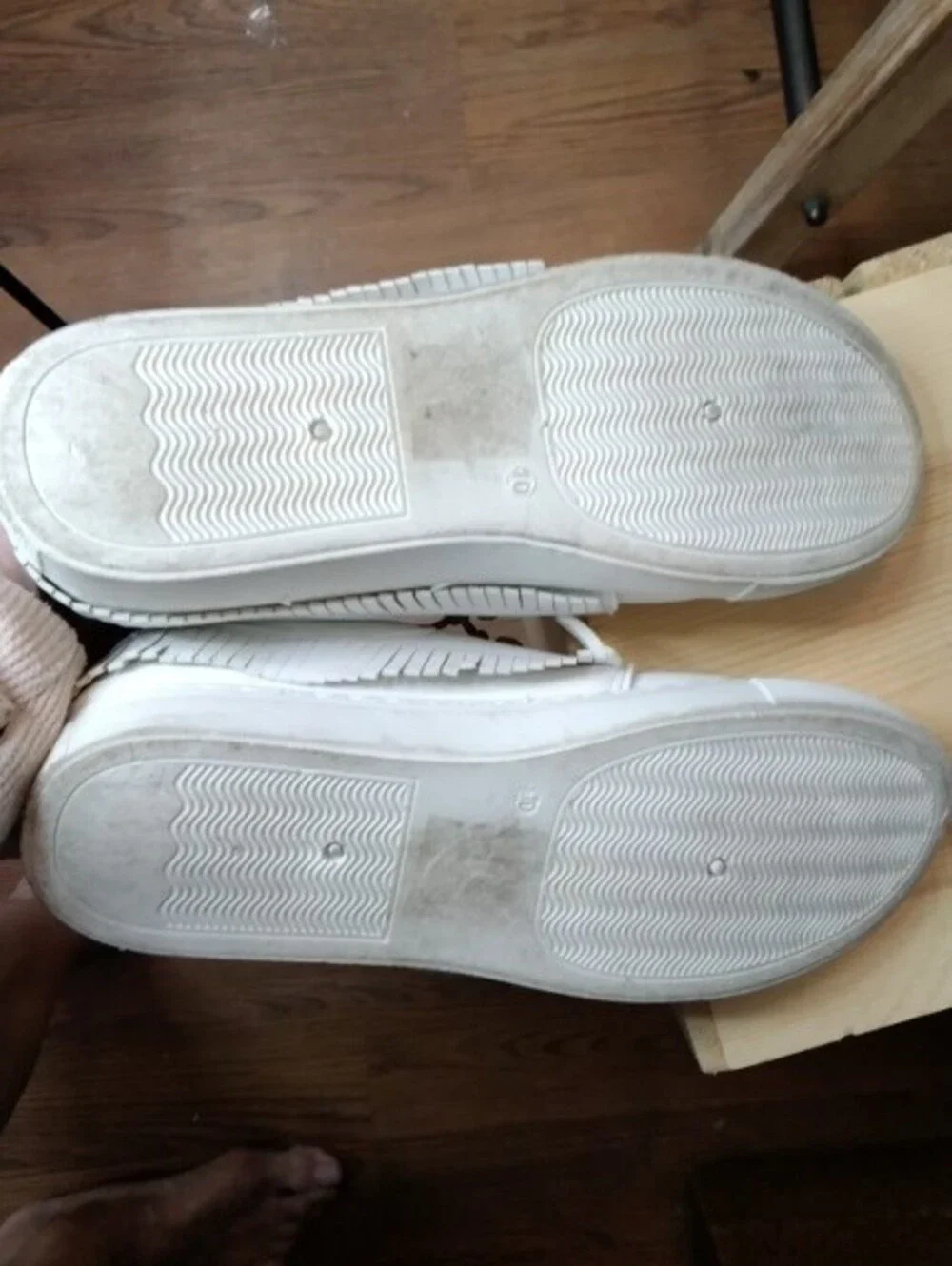 White Womens Fringe Sneakers with Tan Laces Size 10